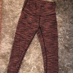 🦋SALE🦋 LULULEMON Multicolor Wunder Under 🌈